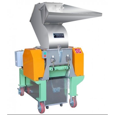 PLASTIC CRUSHER